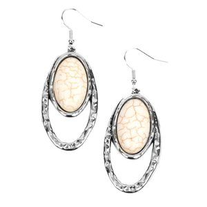 Paparazzi Pasture Paradise - White